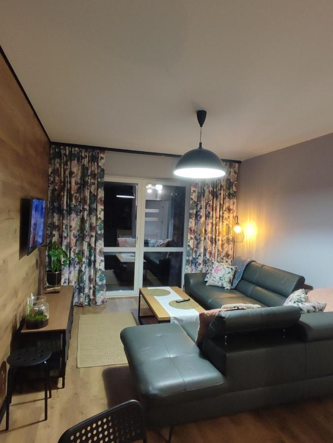 Lux Apartament Odkryj - Bieszczady 우스트르치키 돌네 외부 사진