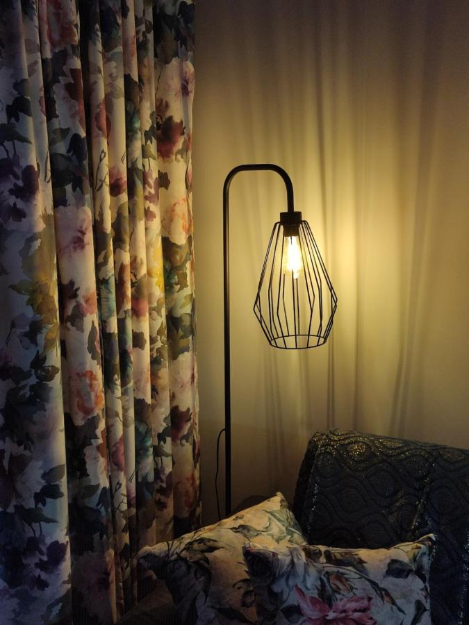 Lux Apartament Odkryj - Bieszczady 우스트르치키 돌네 외부 사진